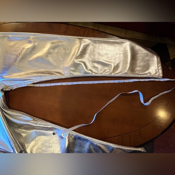 Abercrombie & Fitch Silver Metallic Vegan Leather Pants. Straight. Party. Sz 29 - Picture 12 of 12